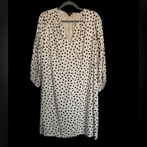 Ann Taylor Dot Split Neck Shift Dress​​​​​